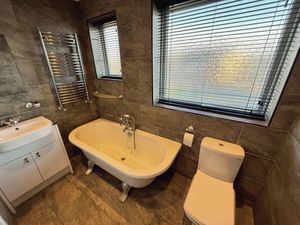 Photo 1- click for photo gallery